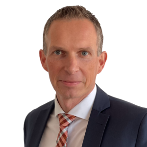 TIMO SCHARRMANN.jpg