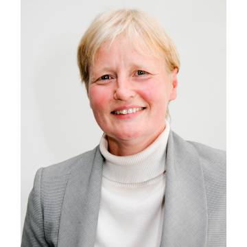 Elvira Knörr, Steuerberaterin.jpg