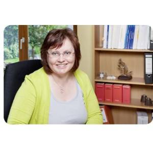 Evelyn Hartmann-Knüppel - Dipl.-Kauffrau und Steuerberaterin.jpg
