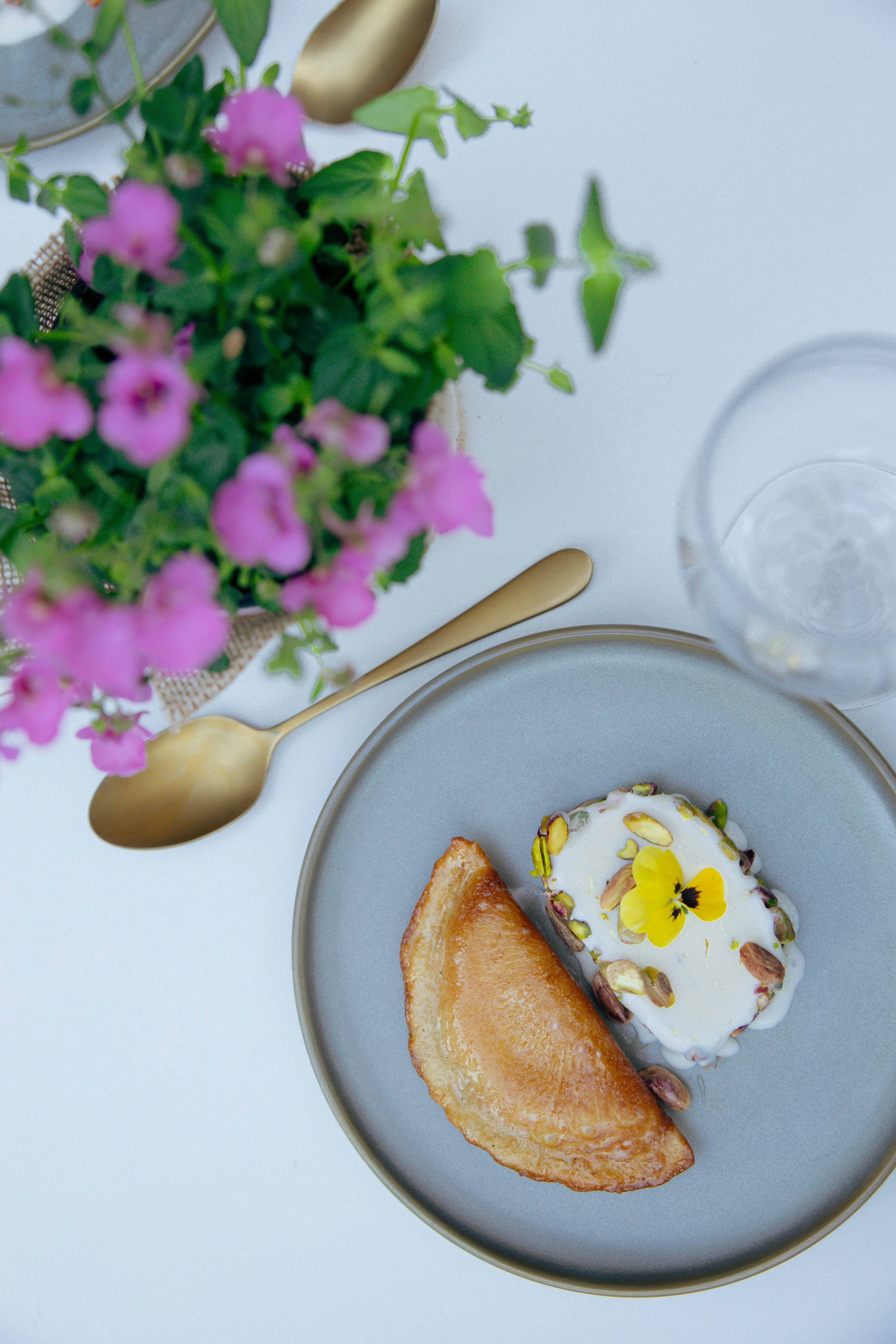 Qasioun catering.jpg