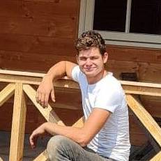 van dijk tuin en bestrating.jpg