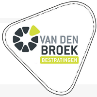 Van den Broek Bestratingen.jpg
