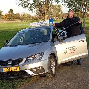 autorijschool mennings.jpg