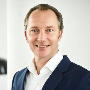 immobilienhandlung HAMBURG gmbh & Co. KG.jpg