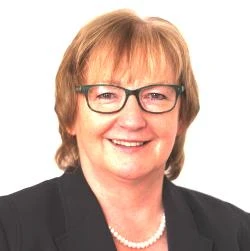 Eleonore Hofmann-Heer Rechtsanwältin.jpg