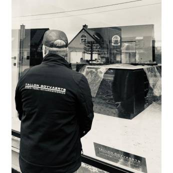 Tallon Goyvaerts Vloer- Tegel- en Karweiwerken.jpg