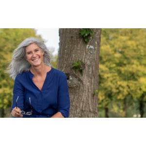 Monique Jongmans | MIND & BODY work.jpg