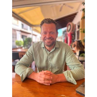 van 3 landscaping.jpg