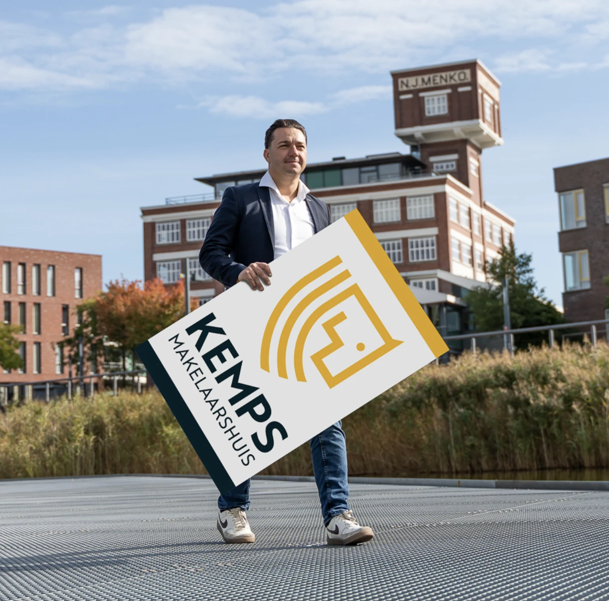 Kemps makelaarshuis .jpg