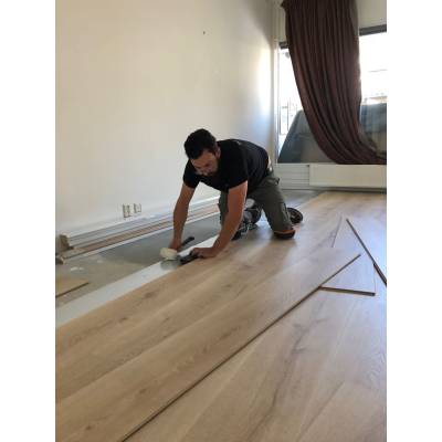 Snoeren Klus en Design.jpg