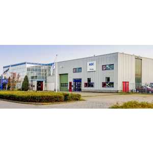 AGC Glashandel Zwaag.jpg