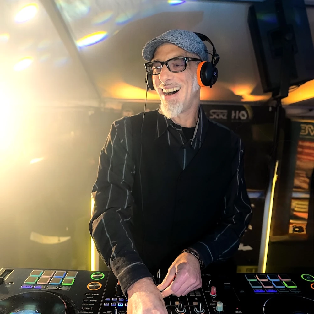 DJ Zitros (Peter Rohr).jpg