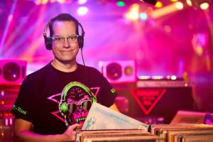 DJ-Toni.net.jpg
