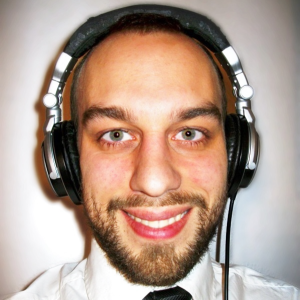DJ Bertolt Bass.jpg