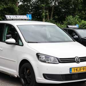 Autorijschool Trijnie.jpg