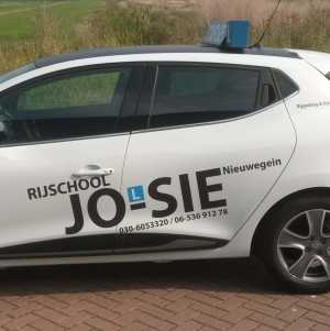 Jo-sie Rijschool - Rijlessen Nieuwegein en Utrecht.jpg