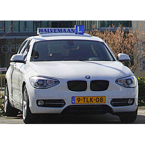 Autorijschool Halvemaan.jpg