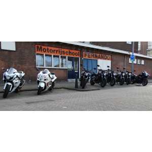 Motorrijschool Fernando.jpg