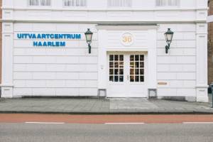 Uitvaartcentrum Haarlem.jpg