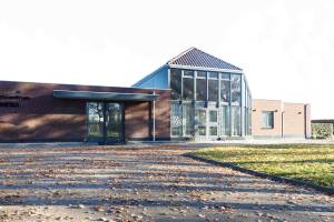 Uitvaartcentrum De Ronde Venen.jpg