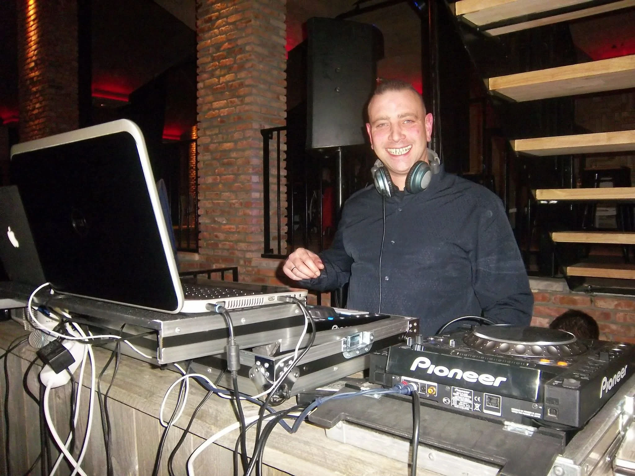 Dj Jeff V .jpg
